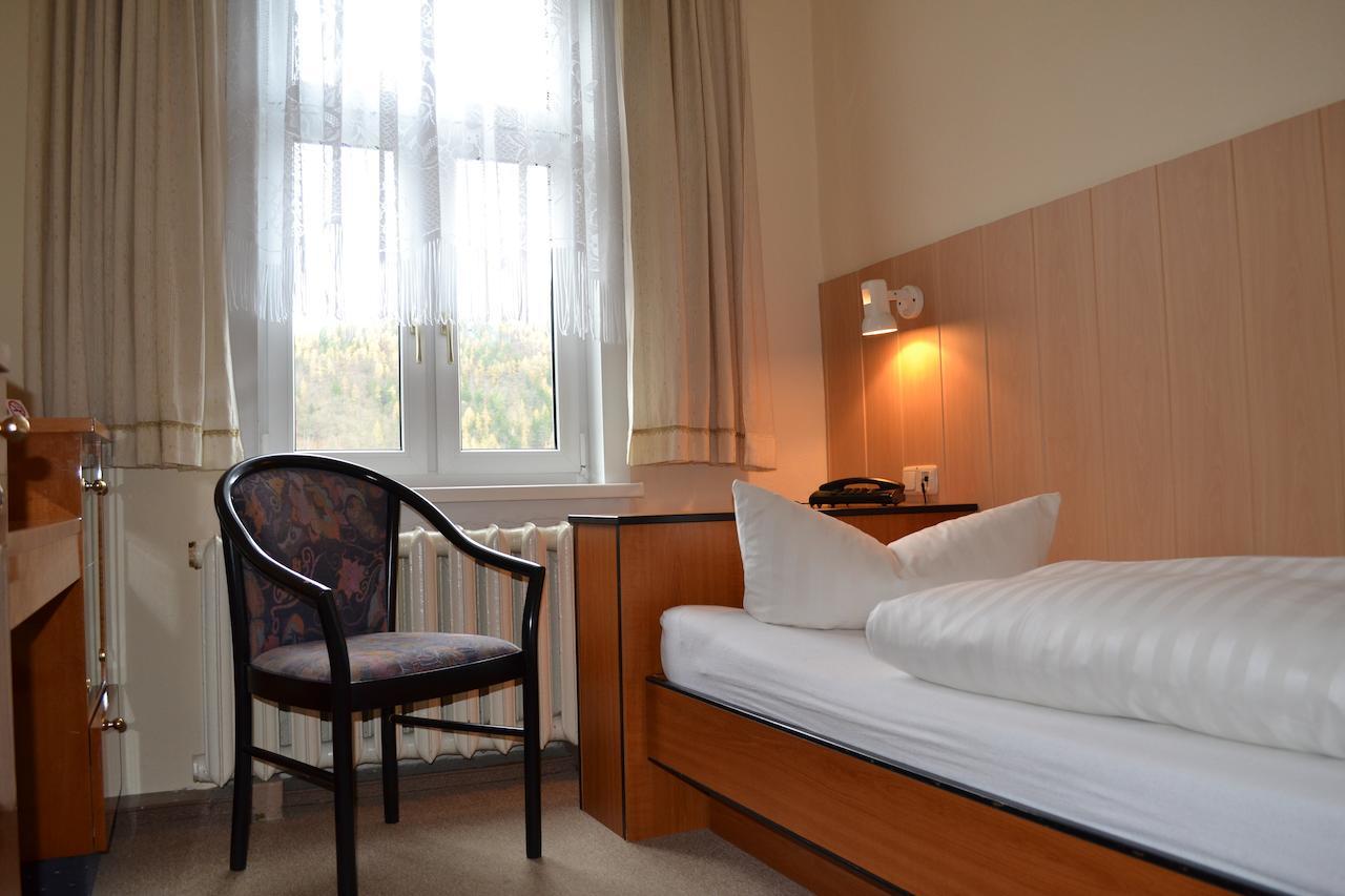 Hotel Weisser Hirsch Schwarzburg ห้อง รูปภาพ