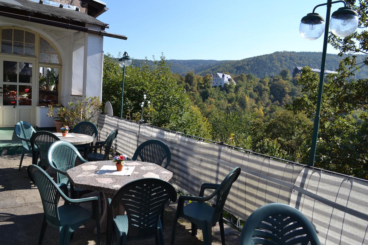Hotel Weisser Hirsch Schwarzburg ภายนอก รูปภาพ