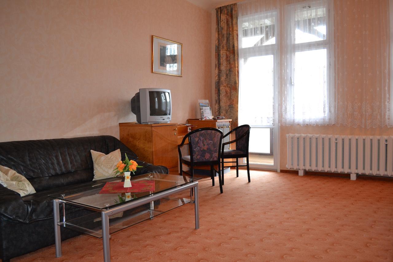 Hotel Weisser Hirsch Schwarzburg ห้อง รูปภาพ