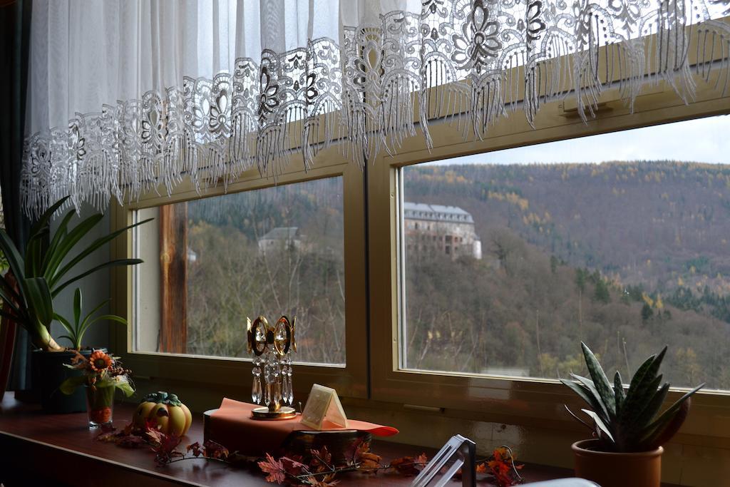 Hotel Weisser Hirsch Schwarzburg ภายนอก รูปภาพ
