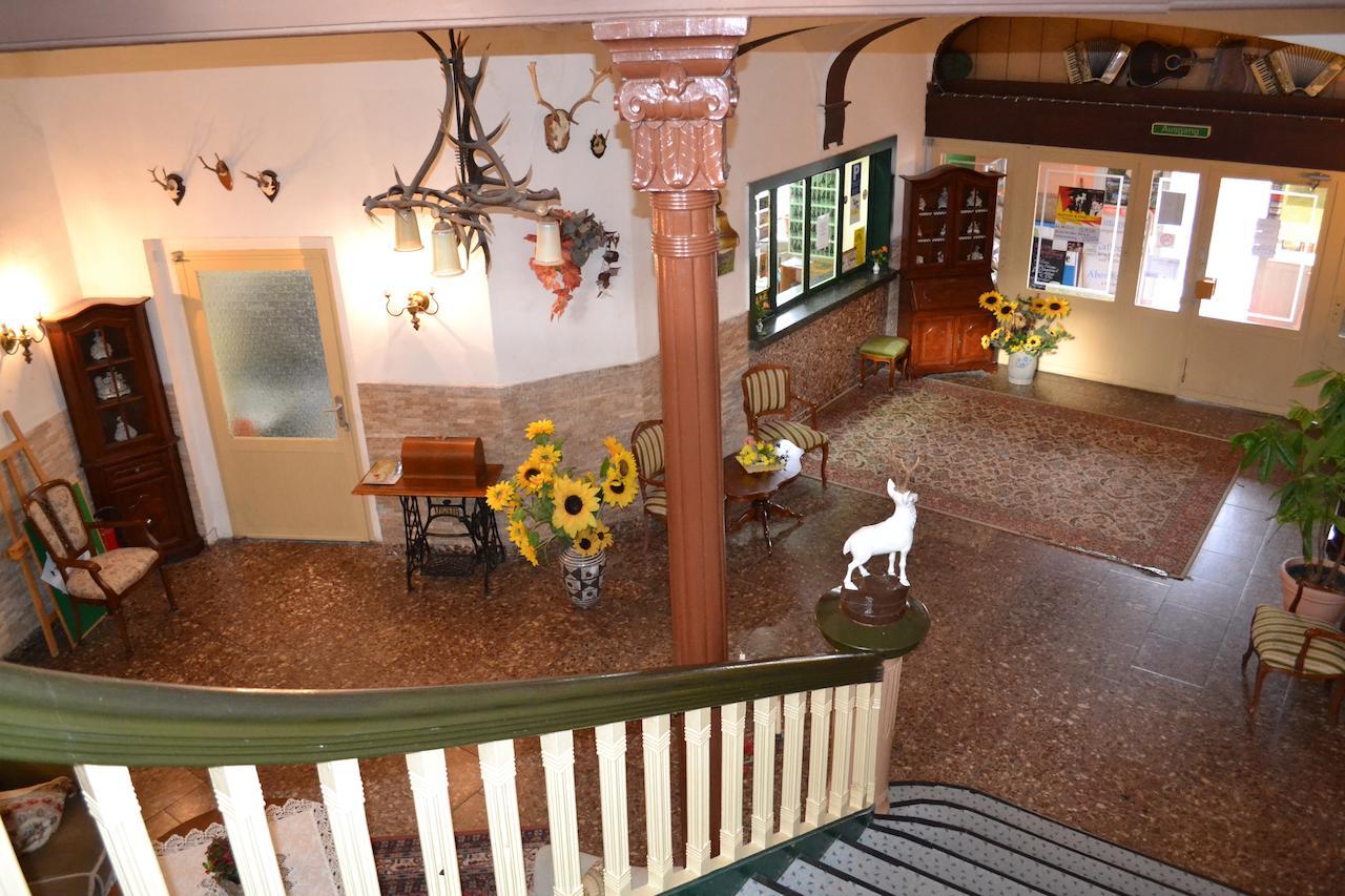 Hotel Weisser Hirsch Schwarzburg ภายนอก รูปภาพ