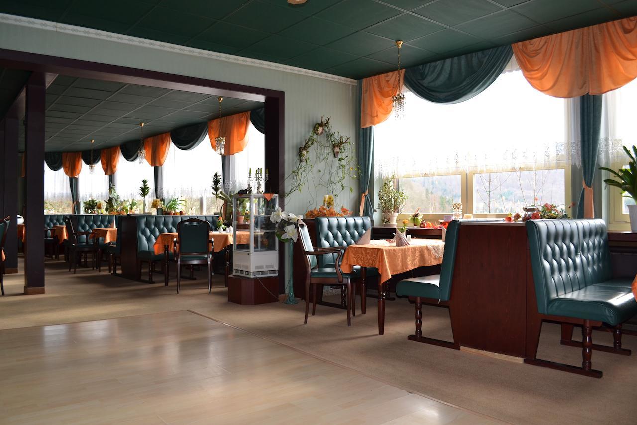 Hotel Weisser Hirsch Schwarzburg ภายนอก รูปภาพ